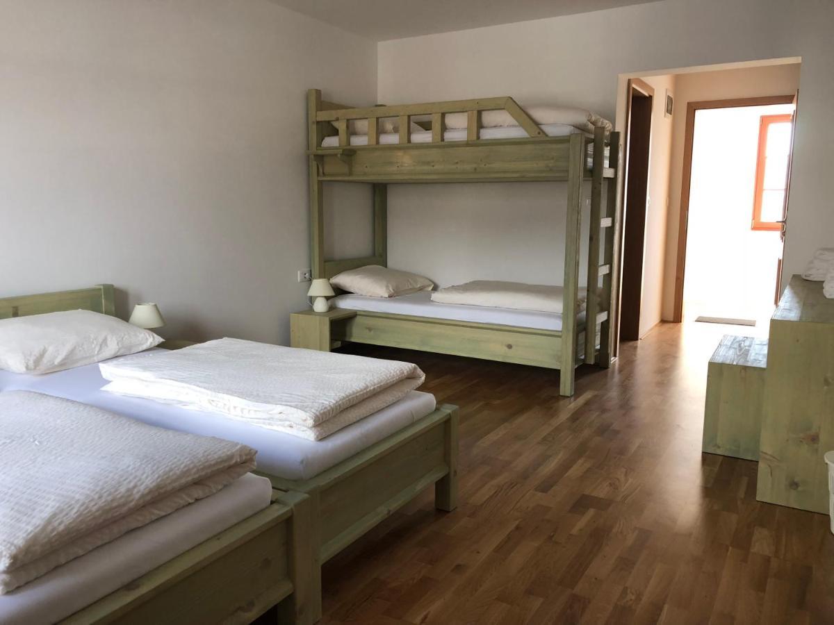Sobe Brezje Bed and Breakfast Kamer foto